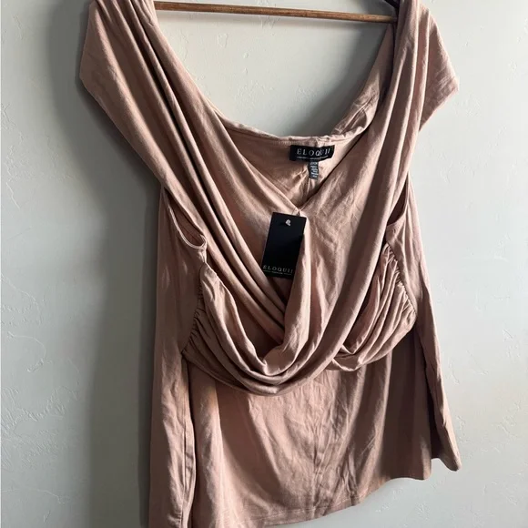 Eloquii Cream Draped Short Sleeve Blouse - Picture 3 of 6